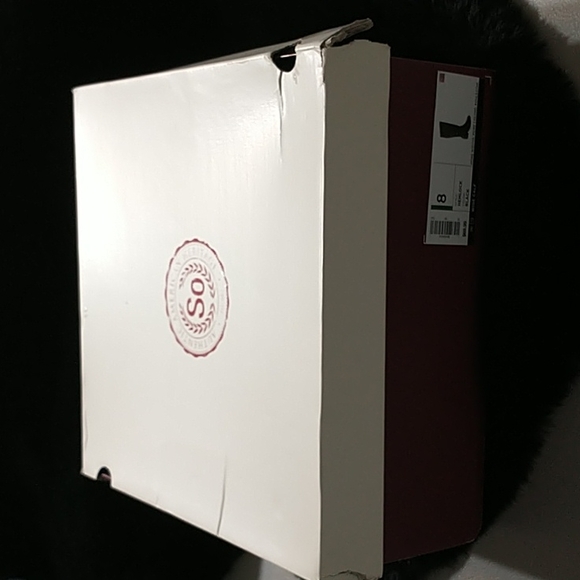 Women's Boots - Picture 6 of 7